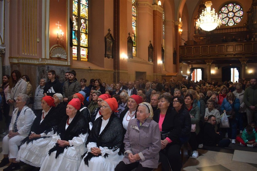 Uvodjenje prec Sestaka u sluzbu 23
